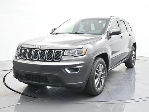 2019 Jeep Grand Cherokee Laredo E