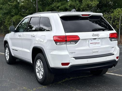 2019 Jeep Grand Cherokee Laredo E