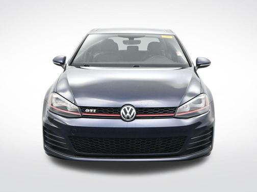 2017 Volkswagen Golf GTI SE 4-Door