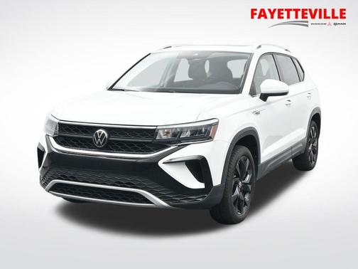 2024 Volkswagen Taos 1.5T SE