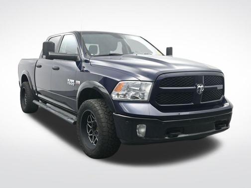 2018 RAM 1500 SLT