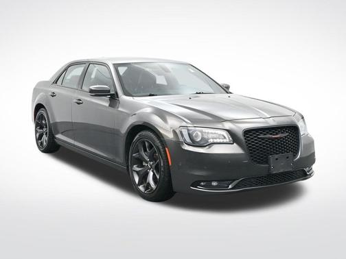 2023 Chrysler 300 S