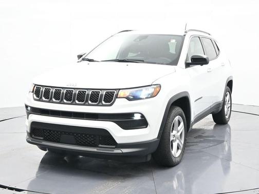 2023 Jeep Compass Latitude