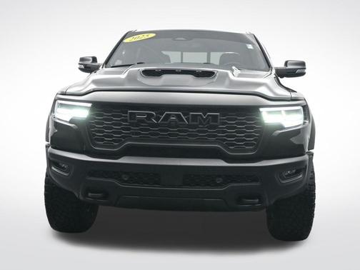 Diamond Black 2025 RAM 1500 RHO