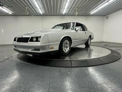 Silver 1986 Chevrolet Monte Carlo SS 2D Coupe