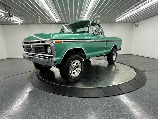 1977 Ford F-150 Base