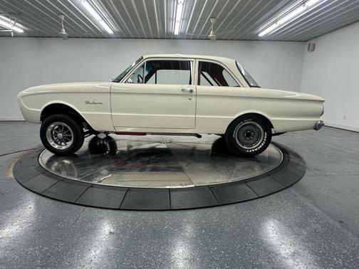 1961 Ford Falcon 