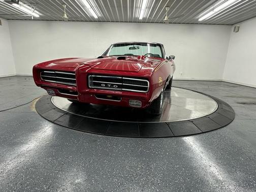 1969 Pontiac LeMans 