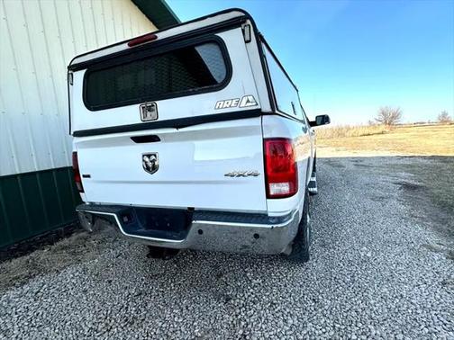 2017 RAM 2500 SLT Crew Cab SWB 4WD