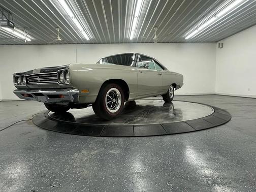 1969 Plymouth Roadrunner 