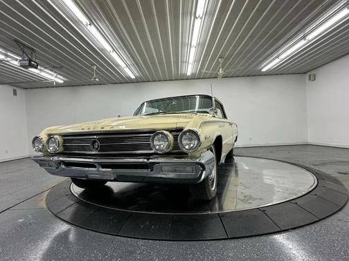 1962 Buick Wildcat 