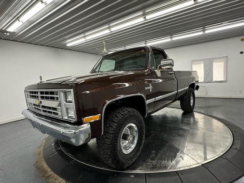 1985 Chevrolet Pickup Truck Base