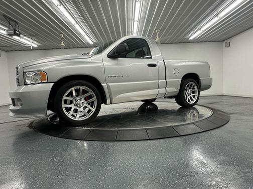 2004 Dodge Ram 1500 SRT-10 2WD