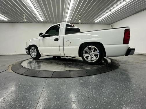 2003 Chevrolet Silverado 1500 Work Truck