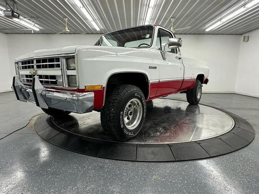 1985 Chevrolet Pickup Truck Base