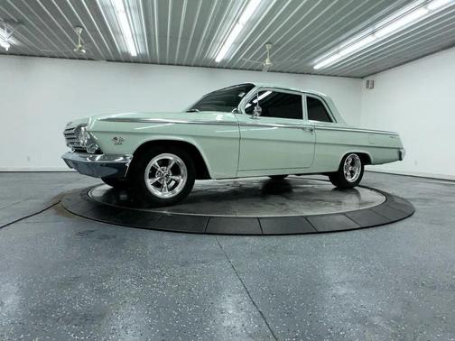 Light Green 1962 Chevrolet Bel Air Base
