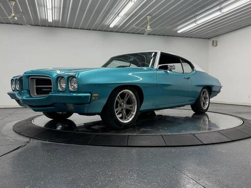 Teal 1971 Pontiac LeMans Base