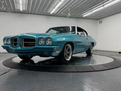 Teal 1971 Pontiac LeMans Base