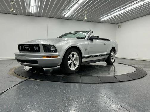 Silver 2009 Ford Mustang Base