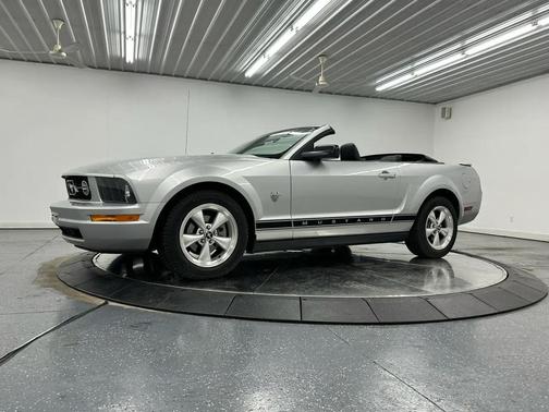 Silver 2009 Ford Mustang Base