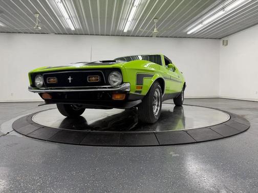 Green 1971 Ford Mustang Base