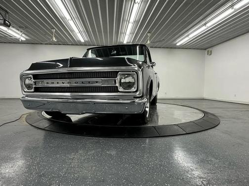 1969 Chevrolet C10/K10 Base