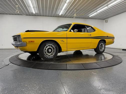 Yellow 1972 Dodge Dart