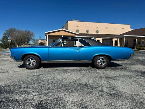 1967 Pontiac GTO 2D Coupe