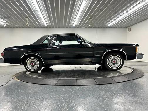 1977 Ford Granada 2-Door