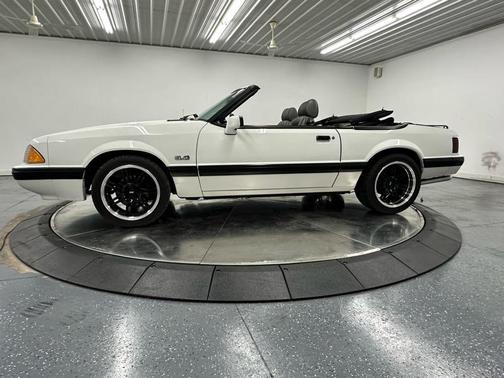 1989 Ford Mustang LX Sport