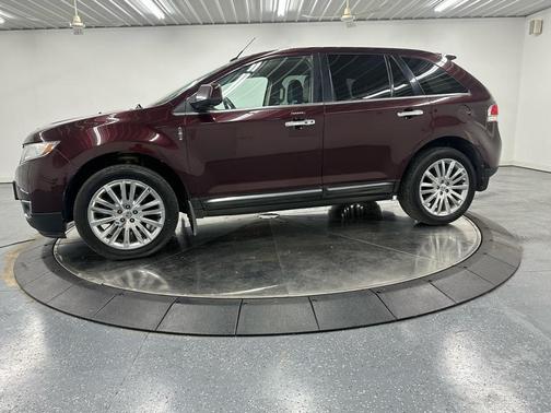 2011 Lincoln MKX Base