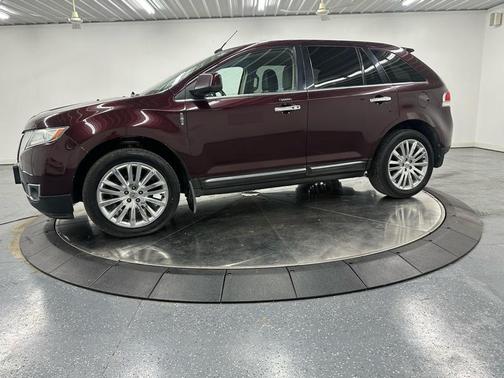 2011 Lincoln MKX Base