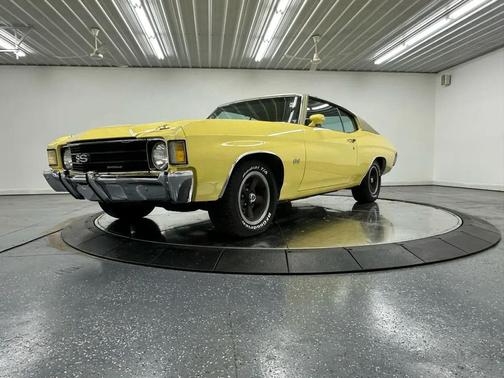 Yellow 1972 Chevrolet Chevelle SS