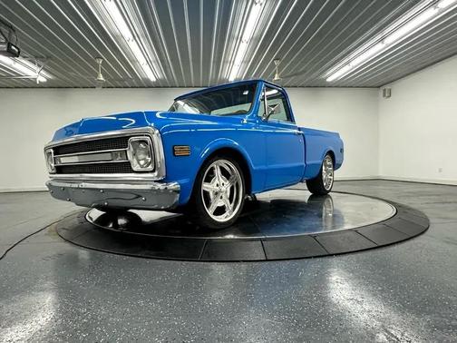 1972 Chevrolet C10/K10 Base