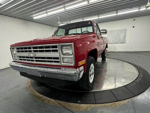 1986 Chevrolet Suburban 