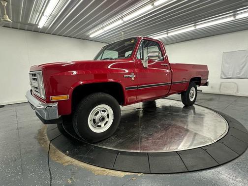 1986 Chevrolet Suburban 