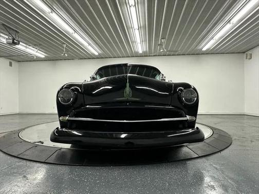 1950 Ford Custom Base
