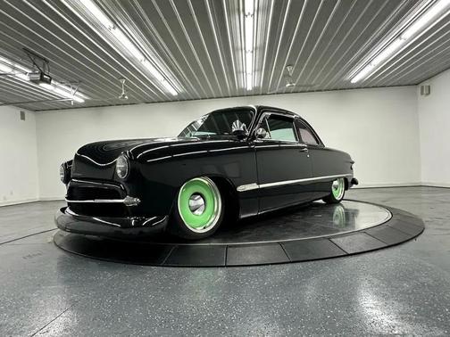 1950 Ford Custom Base