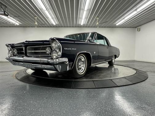 1963 Pontiac Grand Prix Base