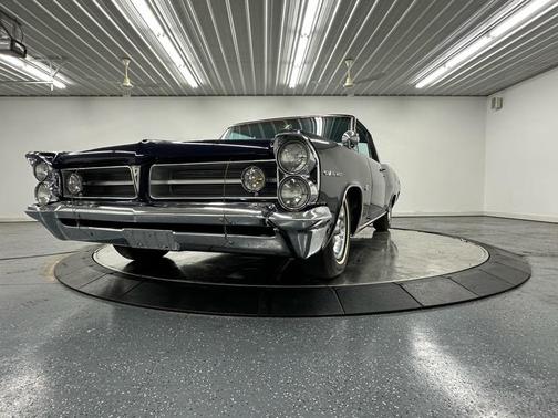 1963 Pontiac Grand Prix Base