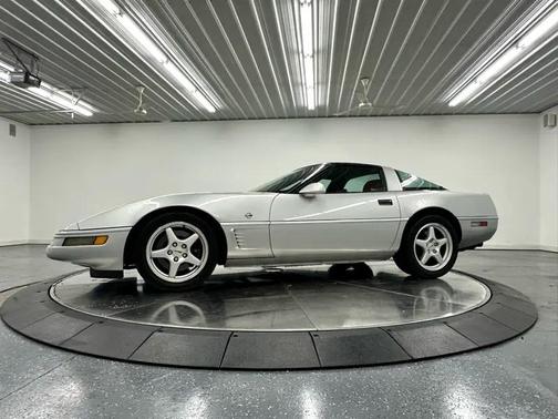 1996 Chevrolet Corvette Base