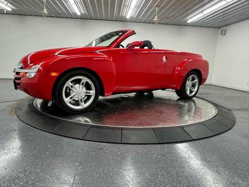 2004 Chevrolet SSR Reg Cab
