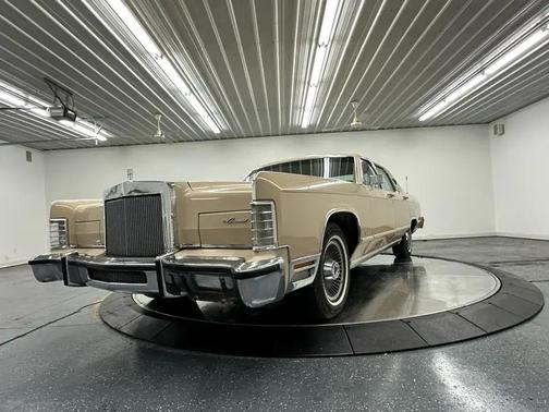 1978 Lincoln Town Car Sedan