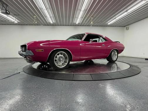 Pink 1970 Dodge Challenger Base