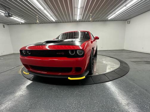 2015 Dodge Challenger SRT Hellcat