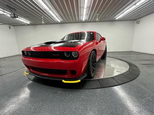 2015 Dodge Challenger SRT Hellcat