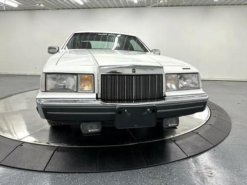1986 Lincoln Mark VII Base