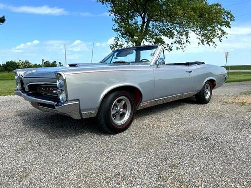 1967 Pontiac LeMans Tribute