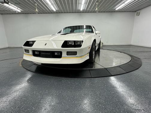 1988 Chevrolet Camaro Base