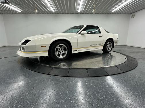 1988 Chevrolet Camaro Base